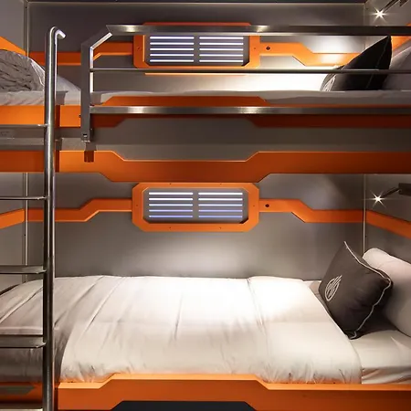 Station Cosmos Ξενοδοχείο Chasseneuil-du-Poitou