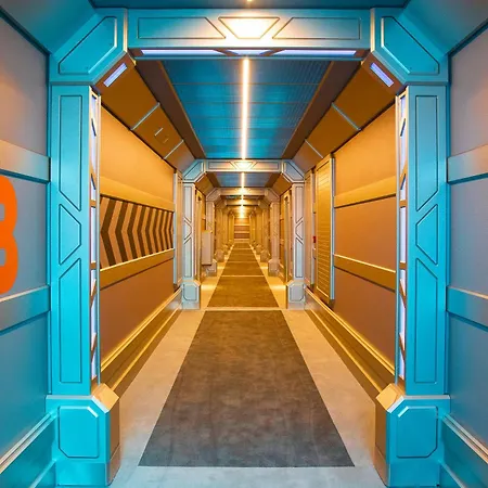 Station Cosmos 4*