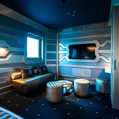 酒店 Station Cosmos